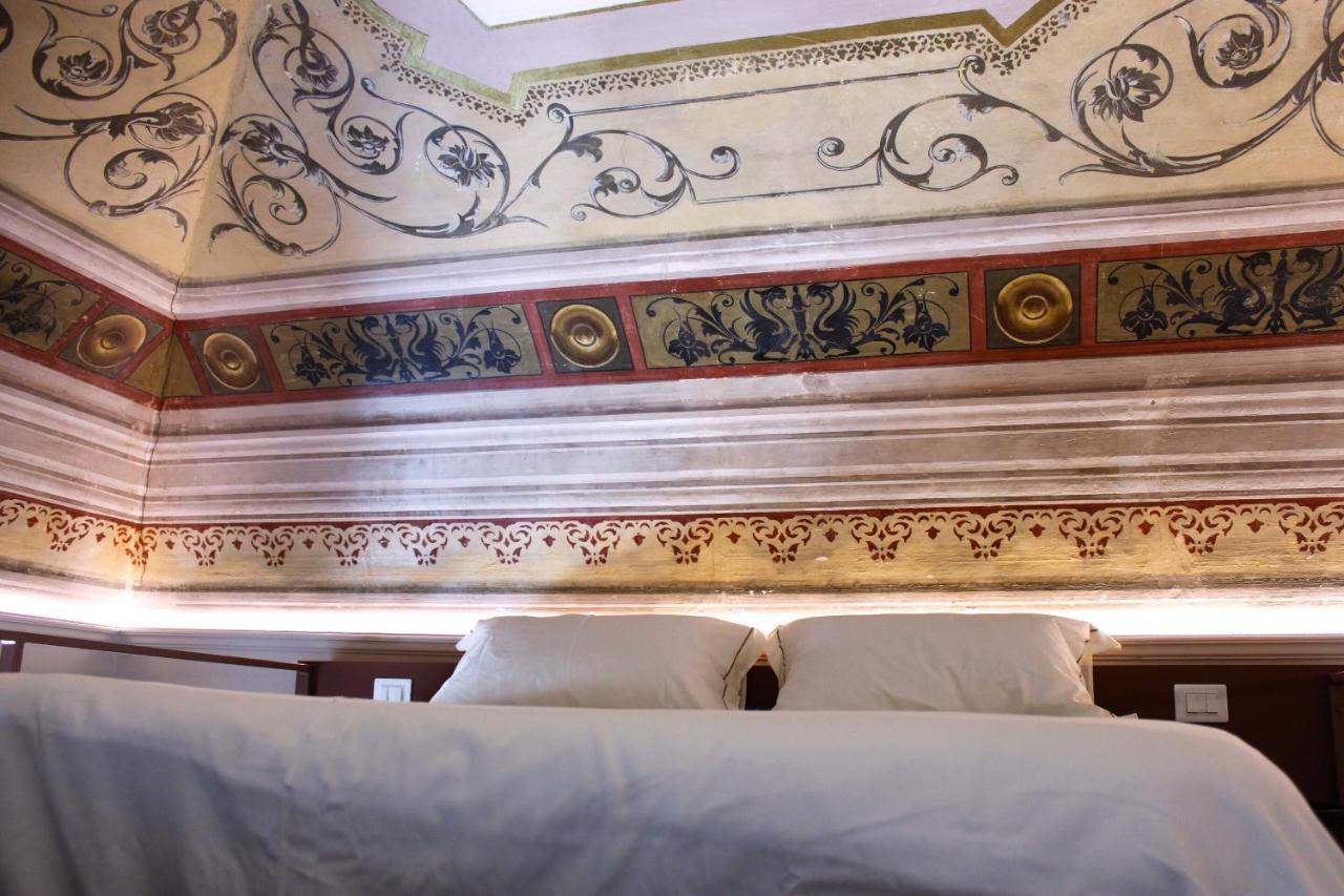 Palazzo Sul Corso-Charming Appartaments 布林迪西 外观 照片