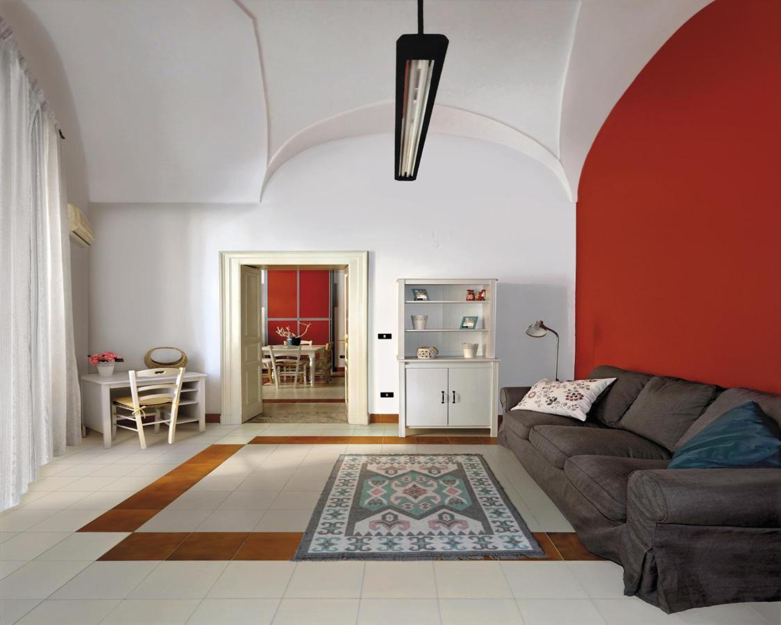 Palazzo Sul Corso-Charming Appartaments 布林迪西 外观 照片